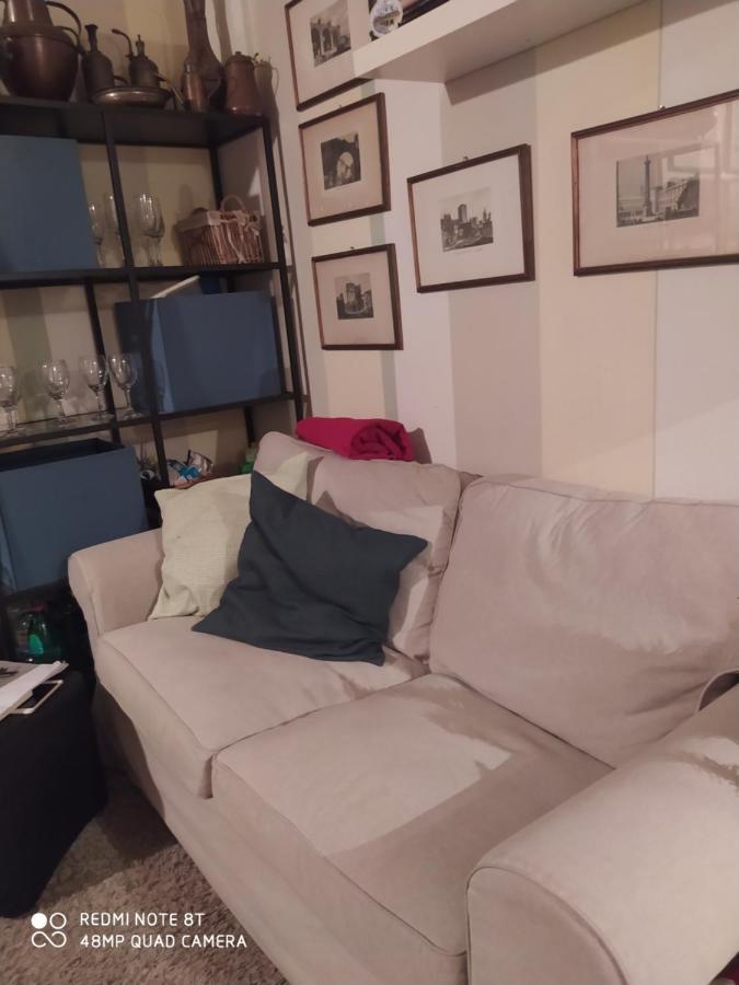 Room In Private Apartment Florence Ngoại thất bức ảnh